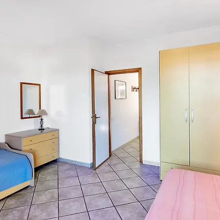 Golfo 6 Apartament *