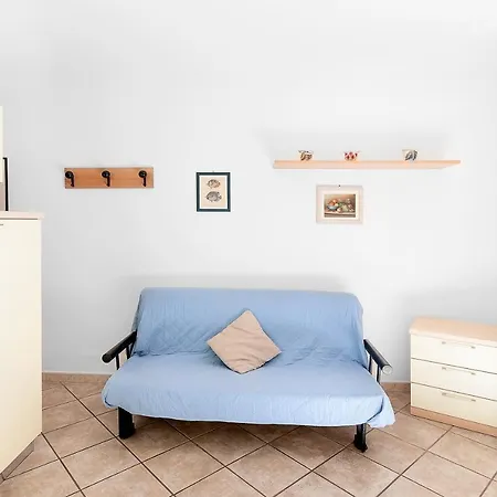Apartament Golfo 6 *